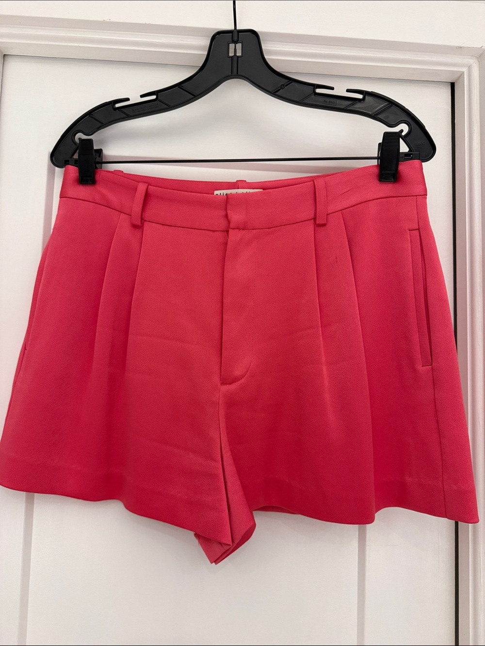 alice + olivia Conry Pleated Shorts High Waist Shorts Pink